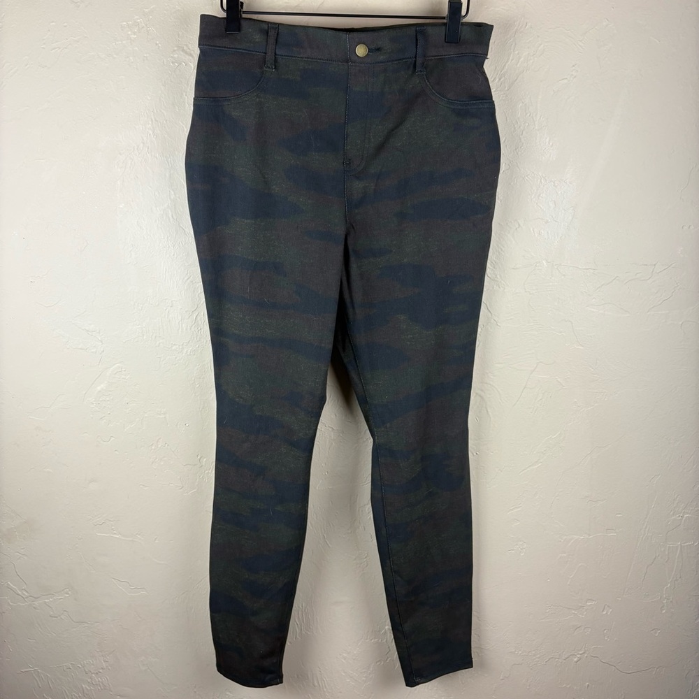 NWT Time and Tru Green Black Camo Camouflage Patterned Pants Jeggings 12